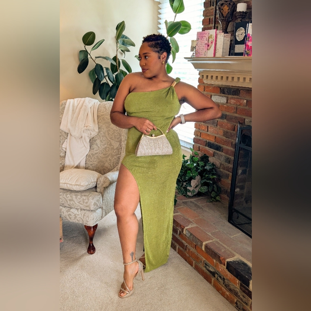 Fashion Nova Green One Shoulder Maxi Dress – Size Large | High Slit Evening Gown